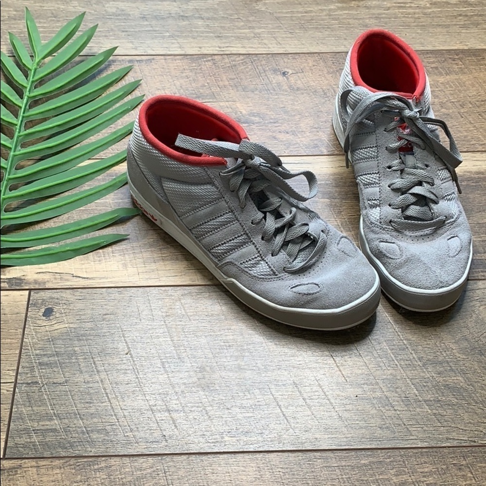 Adidas Ciero Mid Skate Sneakers sz 6